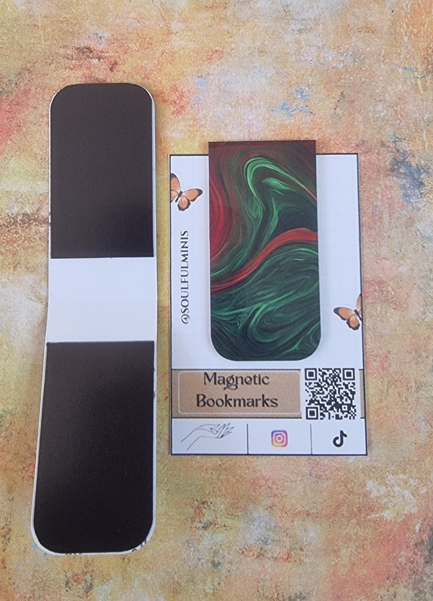 π Elegant Touch β Marble Magnetic Bookmarks