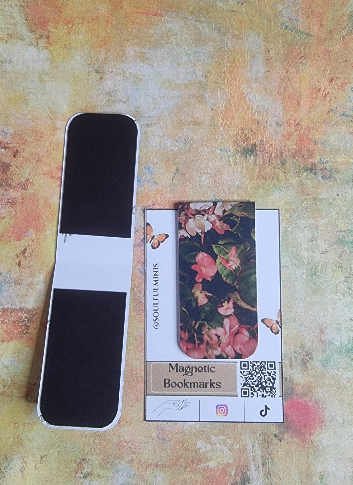 🌸 Bloom Collection – Magnetic Bookmarks
